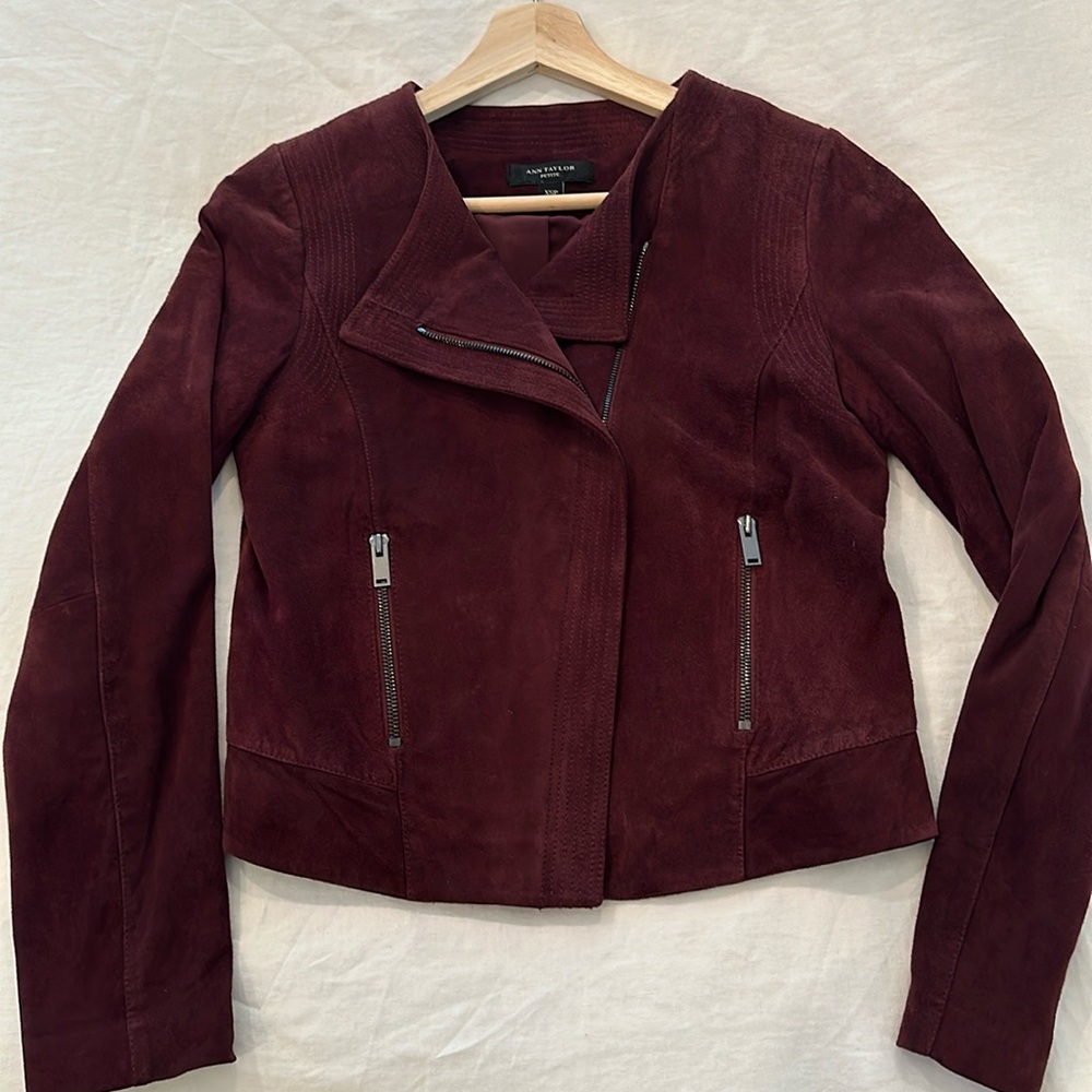 Ann Taylor dark burgundy genuine leather suede jacket. XS Petite.